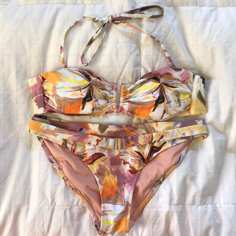 Reiss Zia Sunset Floral bikini, size US4.